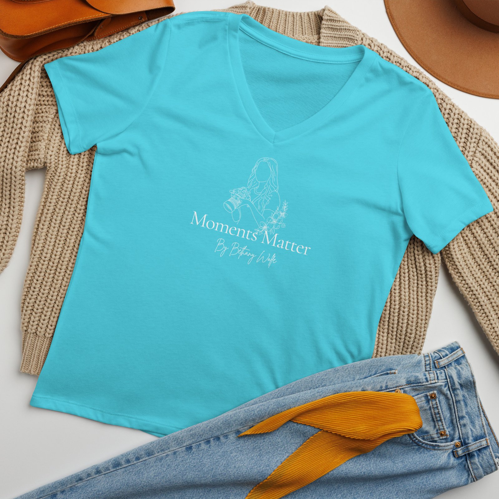 Women’s relaxed v-neck t-shirt - Image 7